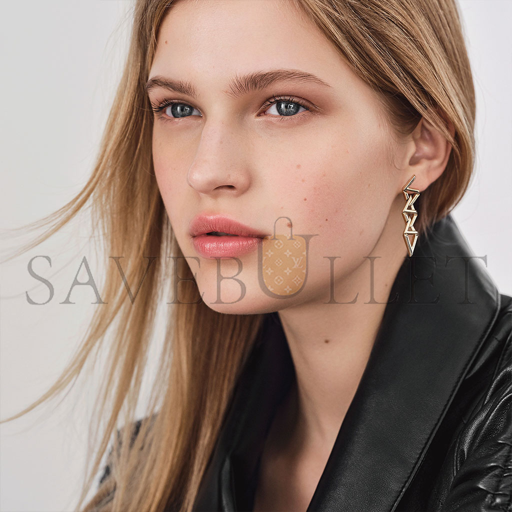 l**is V*t*n lv volt curb chain earrings, yellow gold q96971